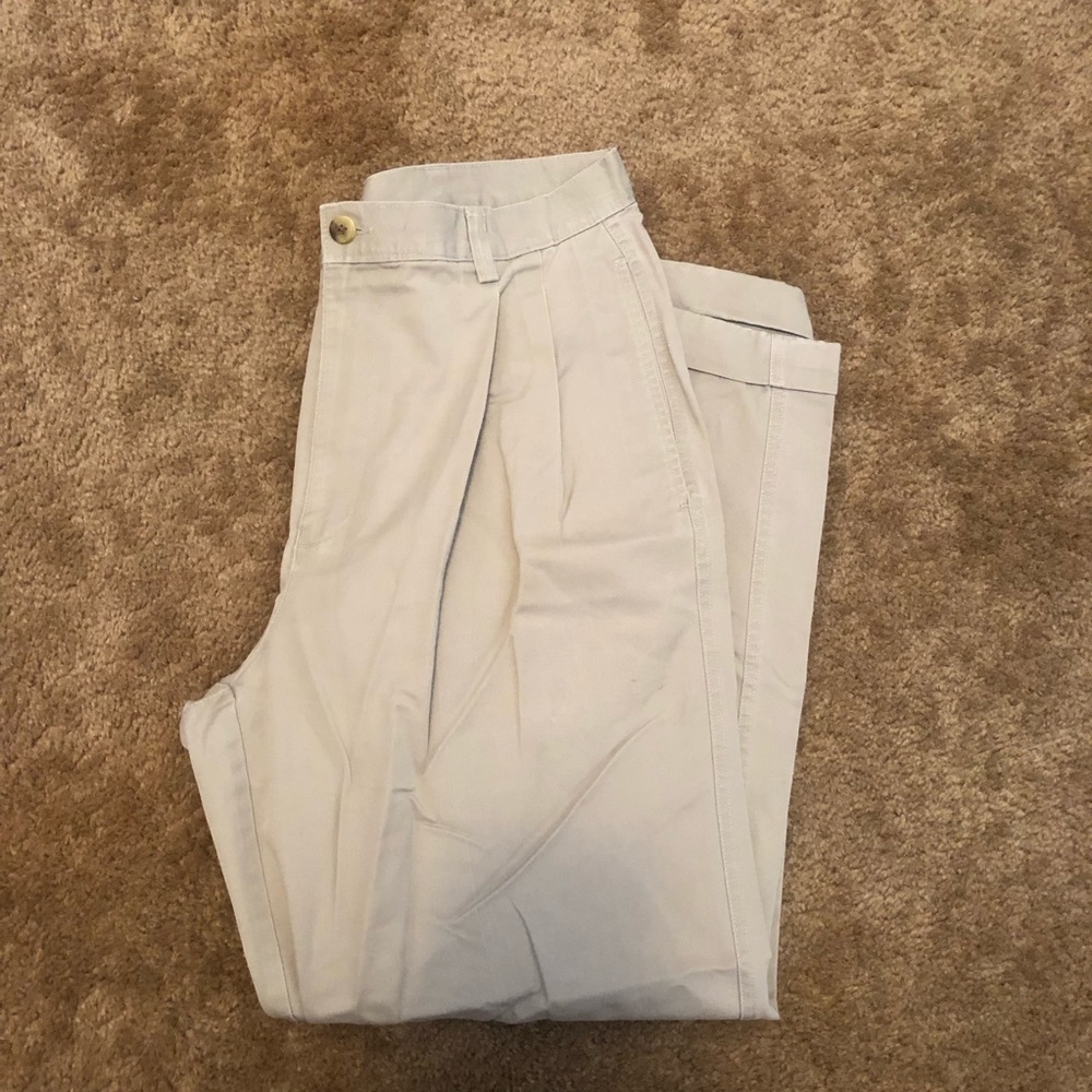 Men’s Khaki pants